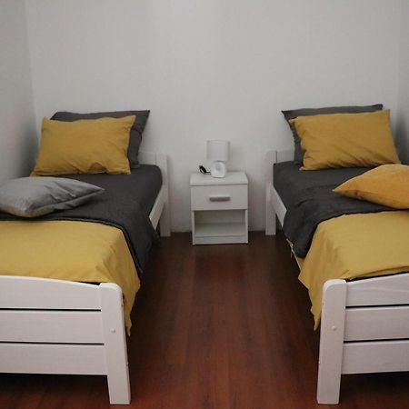 Nona Lili Apartment Izola Dış mekan fotoğraf